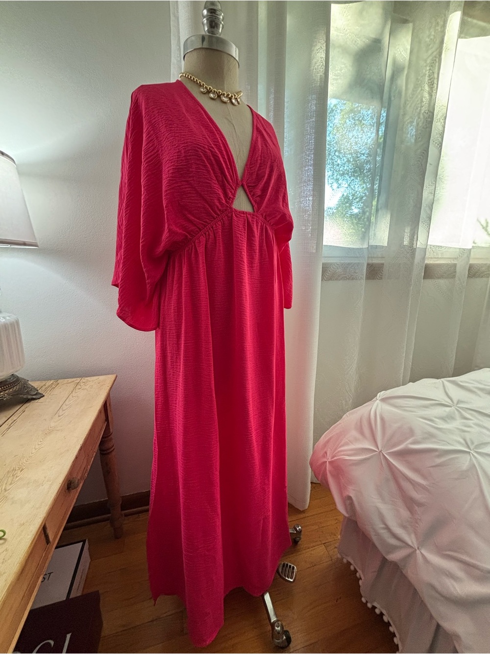 KURAKI Hot Pink Lightweight Maxi Dress with Keyhole Front, M, NWT